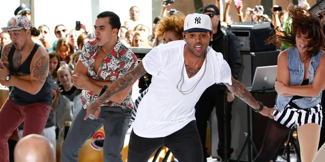 Belum Bisa Move On, Chris Brown - Karrueche Tran Balikan? Belum Bisa Move On, Chris Brown - Karrueche Tran Balikan?