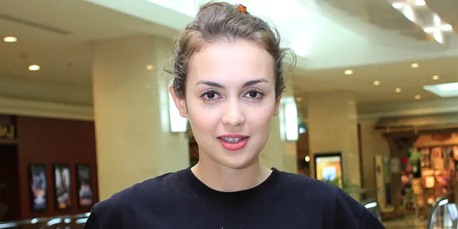 Belum Dikaruniai Anak, Rianti Cartwright Serahkan Pada Tuhan
