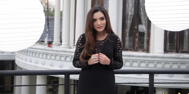 Belum Genap Setahun, Baby Arsy Dibawa Lebaran ke Luar Negeri? Belum Genap Setahun, Baby Arsy Dibawa Lebaran ke Luar Negeri?