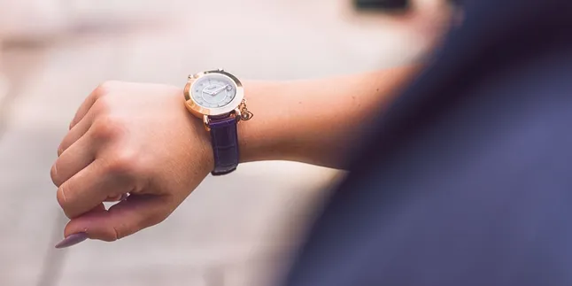 Belum Lekang Oleh Zaman, 3 Gaya Jam Tangan Klasik Ini Disukai Milenial