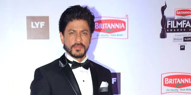Belum Puas Dengan Kriket, Shahrukh Khan Bakal Beli Tim Sepakbola? Belum Puas Dengan Kriket, Shahrukh Khan Bakal Beli Tim Sepakbola?