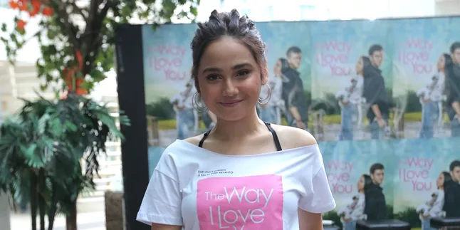 Belum Punya Pacar Setelah Putus Dengan Megantara, Syifa Hadju Gagal Move On? Belum Punya Pacar Setelah Putus Dengan Megantara, Syifa Hadju Gagal Move On?