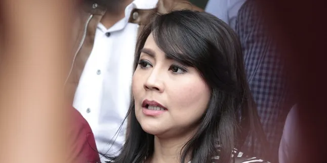 Belum Ungkap Sosok Kekasih, Tessa Kaunang: Tunggu Tanggal Main!