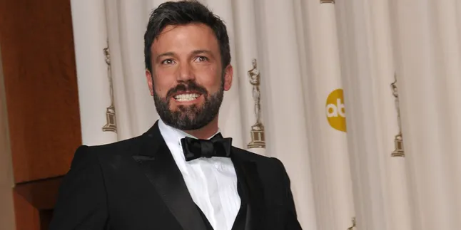 Ben Affleck, Batman Yang Dermawan