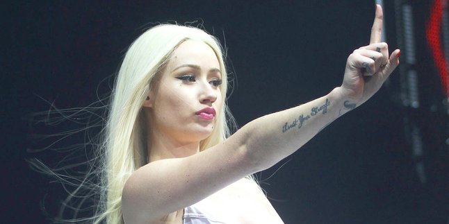 Benarkah Lagu Milik Iggy Azalea Bukan Hasil Karyanya?