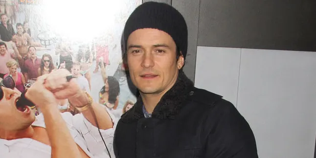 Benarkah Orlando Bloom Kencani Selena Gomez? Ini Jawabannya