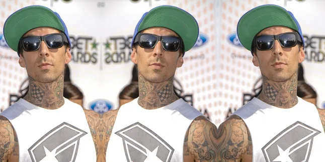 Benarkah Travis Barker Akan Terlibat Baku Hantam?