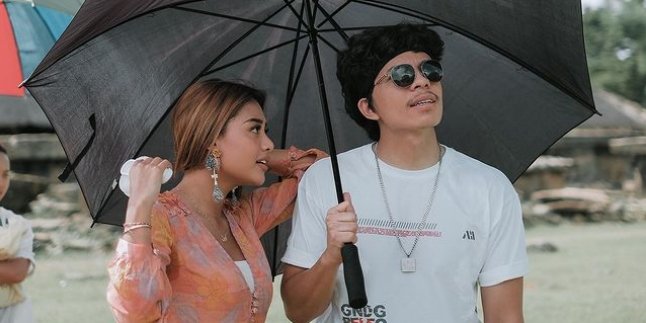 Confirming the Rumor, Atta Halilintar Admits to Breaking Up with Aurel Hermansyah