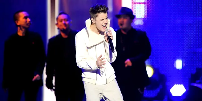 Berada di Studio, Justin Bieber Pamer Lagu Seksi Baru!