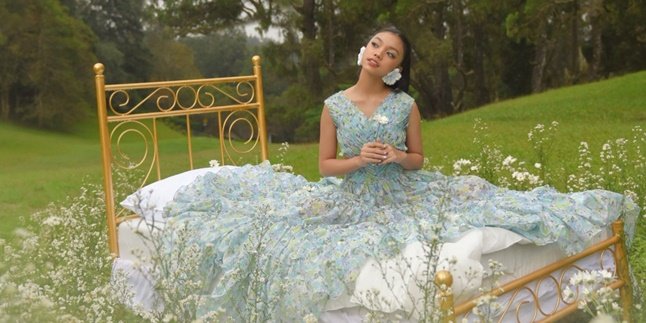 Growing up as a teenager, Naura Ayu Feels Falling in Love Through the Song 'Kisah Kasih Sayang'
