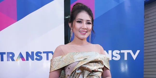 Berasal Dari Keluarga Tak Mampu, Via Vallen Pernah Dibayar Rp 20 Ribu