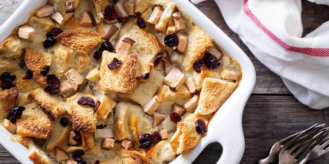 Starting from Leftover Bread, Bread Pudding is Now a Popular and Sweet Snack
