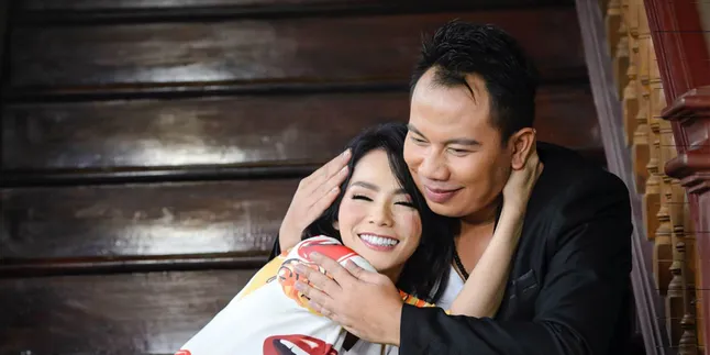 Beda Dari Zaskia Gotik, Vicky Kesulitan Taklukkan Hati Wanita Ini