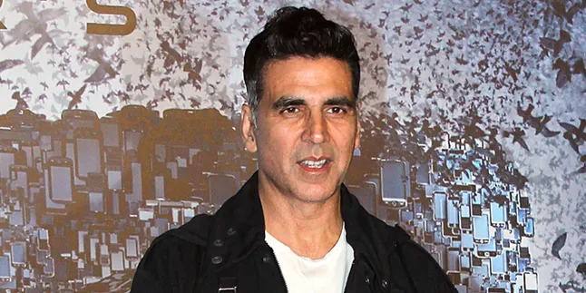Berbekal Alamat dari Google, Fans Nekat Masuk ke Rumah Akshay Kumar Berbekal Alamat dari Google, Fans Nekat Masuk ke Rumah Akshay Kumar