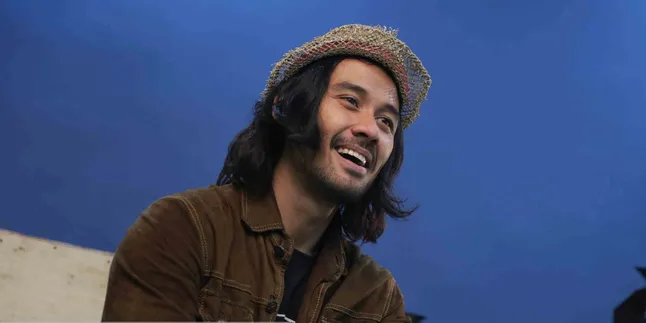 Berbincang Dengan Petani Kopi, Chicco Jerikho Temukan Fakta Miris