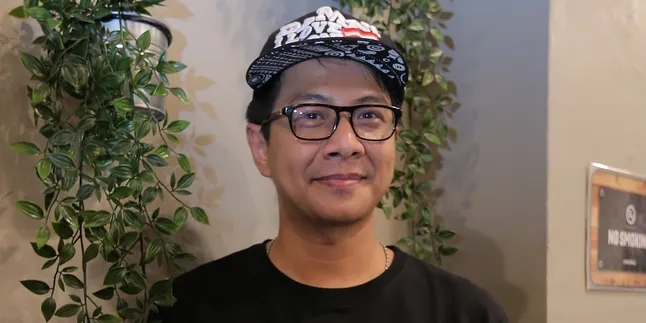 Bercerai Dengan Yeslin Wang, Ini Alasan Delon Tak Memakai Pengacara