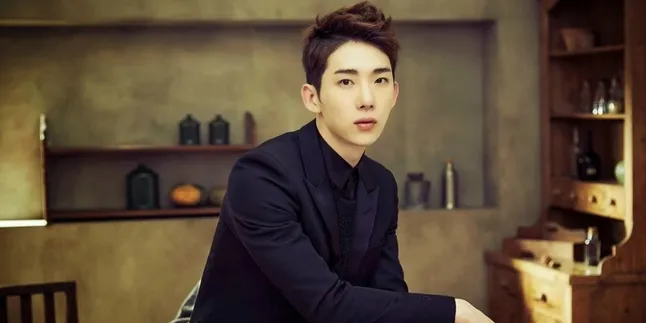 Beredar Kabar Tak Jomblo, Jo Kwon 2AM Bantah Sedang Pacaran Beredar Kabar Tak Jomblo, Jo Kwon 2AM Bantah Sedang Pacaran
