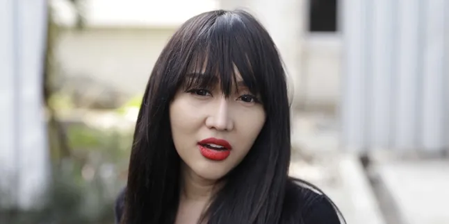 Beredar Video Lucinta Luna Tak Sadarkan Diri dan Kepala Diperban, Alami Kecelakaan?