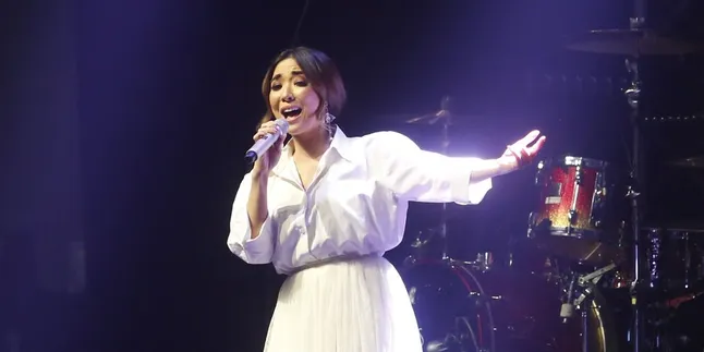 Beredar Video Panas Mirip Dirinya, Gisella Anastasia Ngaku Sedih Banget