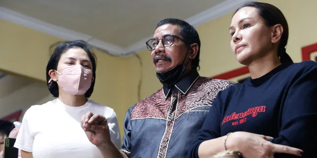 Beri Kabar Anak Sulung Nikita Mirzani Soal Penahanan, Fahmi Bachmid: Mamamu Bukan Narkoba Bukan Teroris