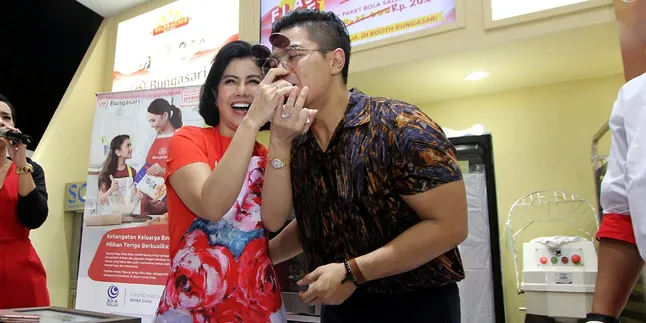 Beri Kejutan Pada Mama, Bams eks Samsons Ikutan Demo Masak
