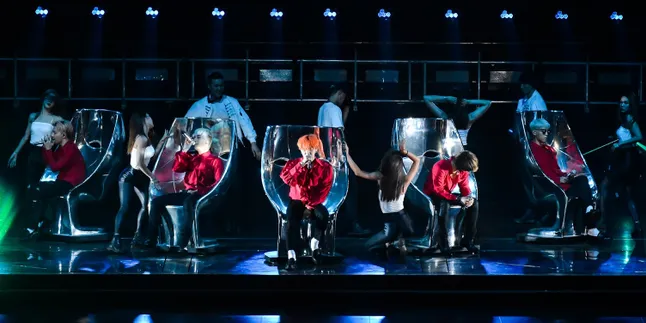 Berikut Idol K-Pop Yang Dipastikan Guncang Panggung '2015 MMA' Berikut Idol K-Pop Yang Dipastikan Guncang Panggung '2015 MMA'