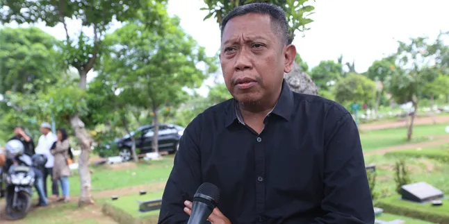 Berita Duka, Istri Tukul Arwana Dikabarkan Meninggal Dunia