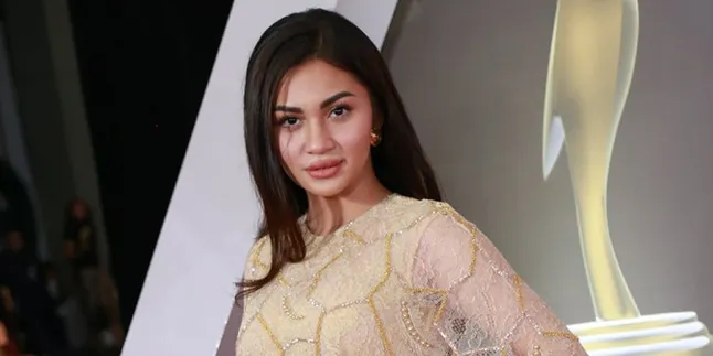 Berkata Kasar Ketika Ungkap Sempat Berhenti Merokok, Ariel Tatum Minta Maaf