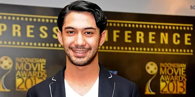 Berlibur, Reza Rahardian Prioritaskan Pergi ke Pantai Berlibur, Reza Rahardian Prioritaskan Pergi ke Pantai