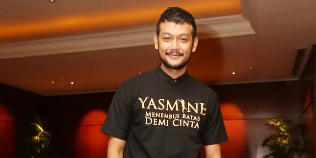 Campur Aduk Perasaan Dwi Sasono Saat Bintangi 'YASMINE' Campur Aduk Perasaan Dwi Sasono Saat Bintangi 'YASMINE'