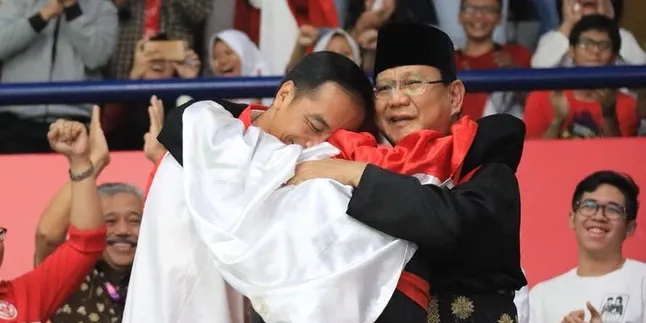 Berpelukan Dengan Presiden Jokowi, Ini Tanggapan Prabowo Subianto