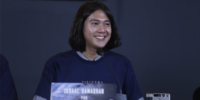 Playing the Role of a Fake Painter in the Film 'MENCURI RADEN SALEH', Iqbaal Ramadhan Is Sent to Jogja