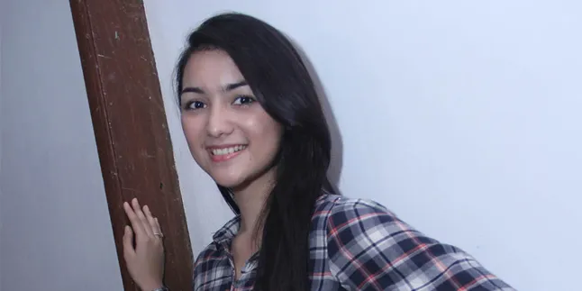 Berperan Sebagai Ustadzah, Citra Kirana Terima Banyak Ilmu Islam