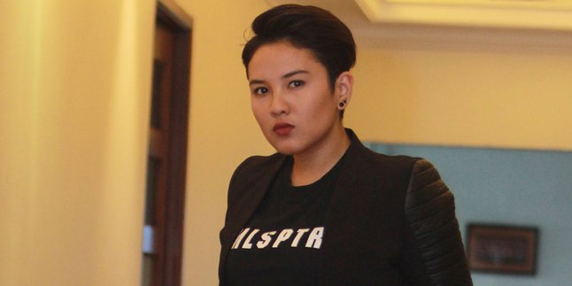 Berperawakan Tomboy, Melisa Putri Datang Bawakan Lagu Galau