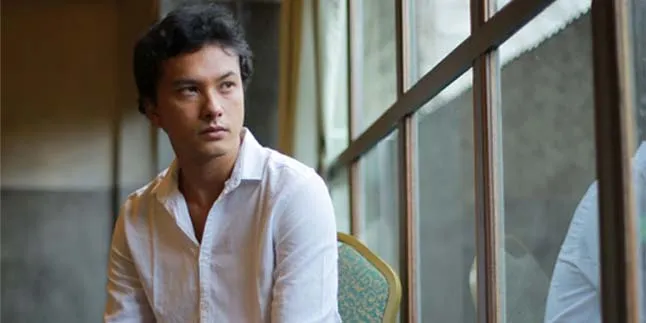 Berpisah Dengan Cinta, Ini Alasan Rangga Tinggal di New York