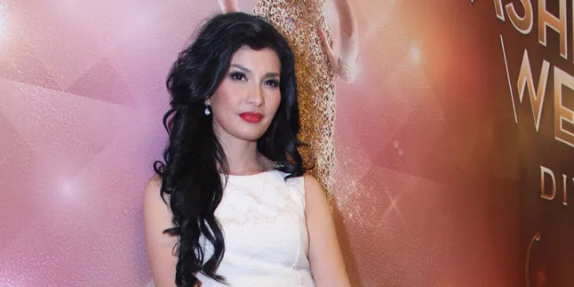 Berpolitik, Arzetti Bilbina Tetap Utamakan Keluarga Berpolitik, Arzetti Bilbina Tetap Utamakan Keluarga