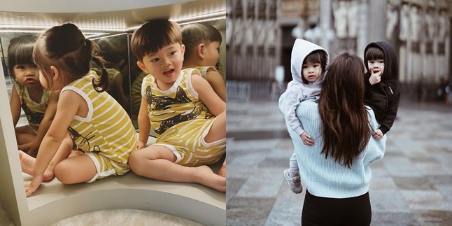 Adorable Poses - Being Partners in Crime, Here are 7 Photos of Zayn and Zunaira, Syahnaz Sadiqah's Twin Children's Solidarity