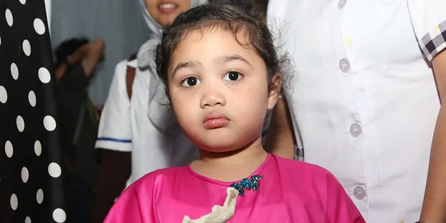 Bersenandung Ria, Amora Lemos Warisi Bakat Sang Ibunda?