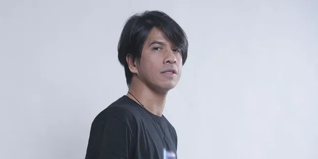 Bersepeda Menuju Lokasi Manggung, Aryo Wahab: Part Of The Show