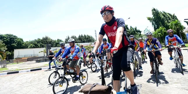 Bersepeda Sejauh 20 Km di Hari Pernikahan, Ini Kata Lucky Hakim