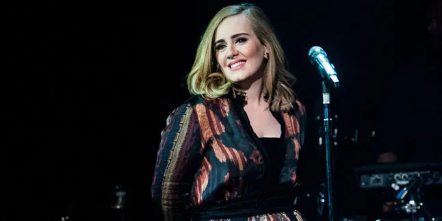 Bersimpati Atas Tragedi Brussels, Ini Yang Dilakukan Adele