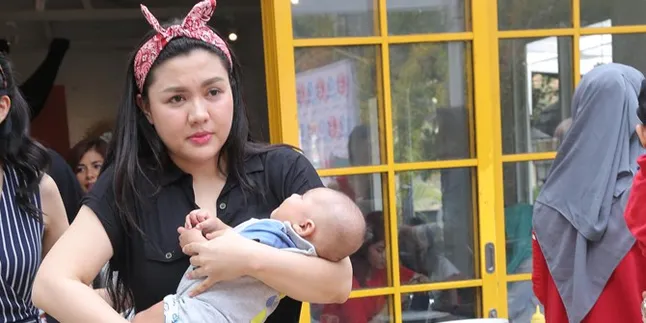 Berteman Akrab, Vicky Shu dan Kahiyang Ayu Miliki Banyak Persamaan