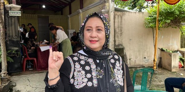 Friends Since Childhood, Senior Actress Yessy Gusman Supports Bang Doel in the 2024 Jakarta Gubernatorial Election