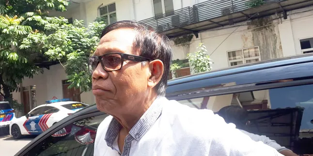 Bertemu Nunung di Kantor Polisi, Tarzan: Ada Tekanan Batin Bertemu Nunung di Kantor Polisi, Tarzan: Ada Tekanan Batin