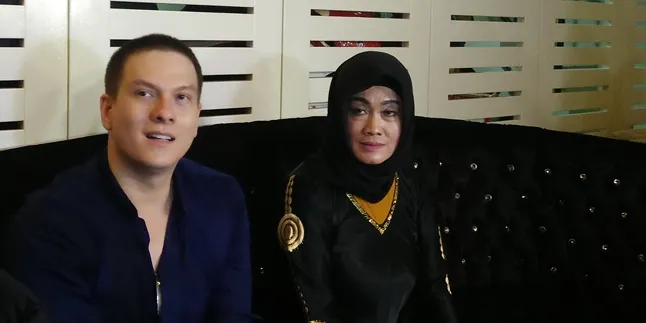 Bertrand Antolin Kenang Ngamen Bareng Jupe Dibayar Rp 13 Juta