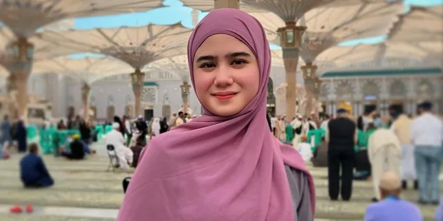 Berusaha Tegar, Tissa Biani Cerita Kronologi Sang Ayah Meninggal Dunia dalam Kondisi Tidur Berusaha Tegar, Tissa Biani Cerita Kronologi Sang Ayah Meninggal Dunia dalam Kondisi Tidur