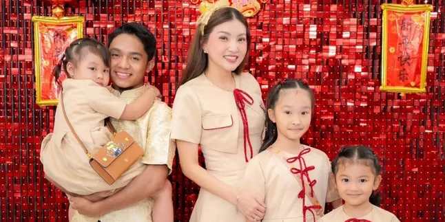 Betrand Peto Ready to Share Time Celebrating Lunar New Year with Ruben Onsu and Sarwendah