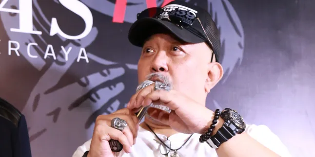 Bicara Kebebasan, Indro Warkop Ungkap Jika Melawak di Zaman Dulu Tak Sebebas Sekarang Bicara Kebebasan, Indro Warkop Ungkap Jika Melawak di Zaman Dulu Tak Sebebas Sekarang