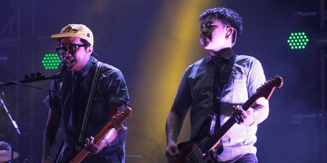 Bicara Packaging, Personel PWG Komentari Album Barasuara