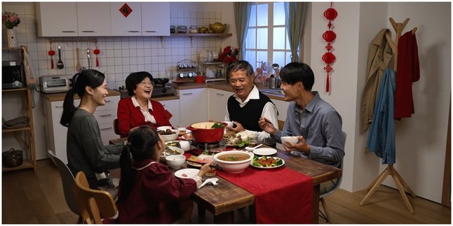 Make an Open House Event with Family in the Celebration of Chinese New Year, Prepare these 4 Things at Home!